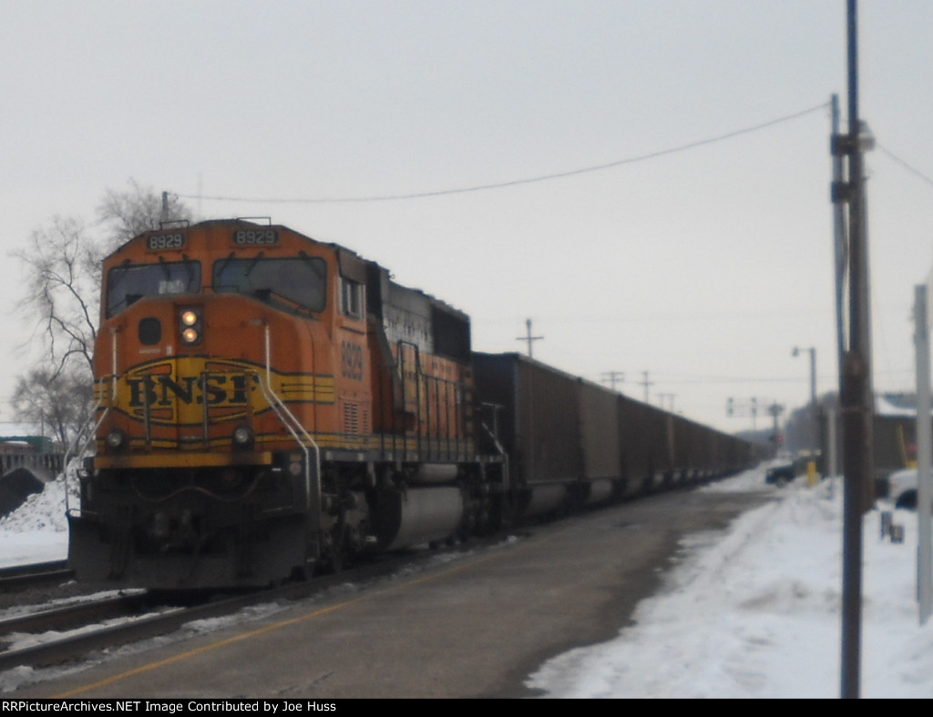 BNSF 8929 DPU